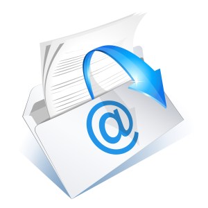 E-mail to read in an envelope with an arrow